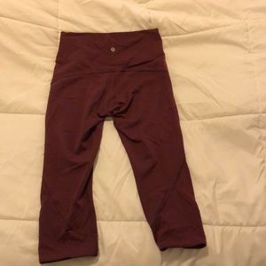 Lululemon magenta NuLux 7/8 crop